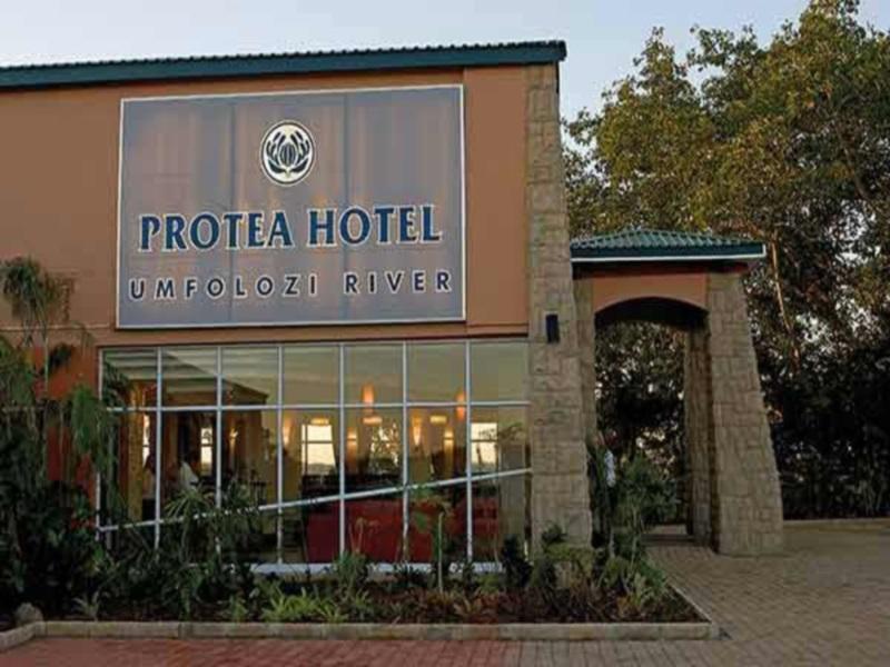 Protea Hotel By Marriott Umfolozi River Richards Bay Exterior foto